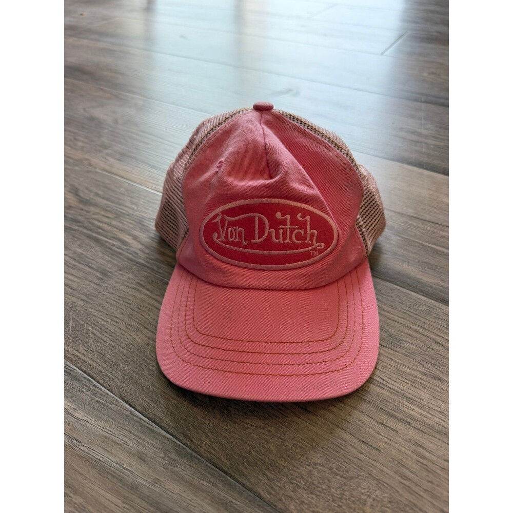 Von Dutch hat vintage pink y2k